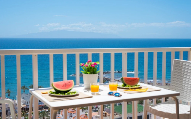 Y13C. Super view Las Americas