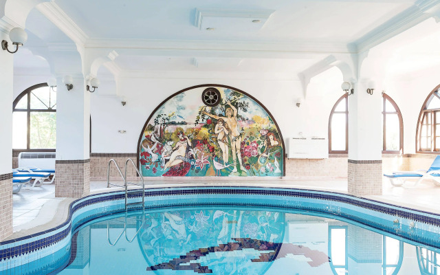 The Ship Inn Hotel and Villas