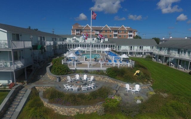 Anchor In Distinctive Waterfront Lodging