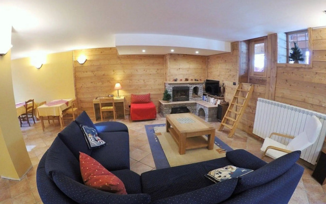 Chalet Alpina Hotel & Apartments