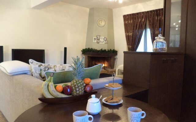 Rural Spacious Villa with Pool at Central Crete