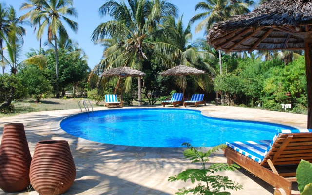 The Tides Lodge
