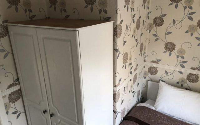 3br-sleeps6-garden-mountain &near 4 Falls Walks on