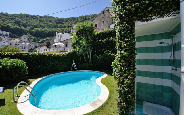 Scala apt Bellavista with pool