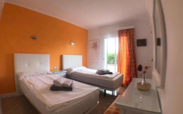 Monsuau Cala D'Or Hotel - Adults Only