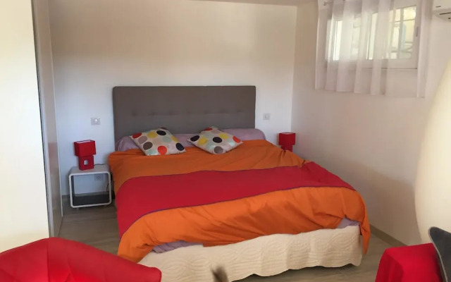 Studio In Vence With Wonderful City View Private Pool Enclosed Garden 8 Km From The Beach