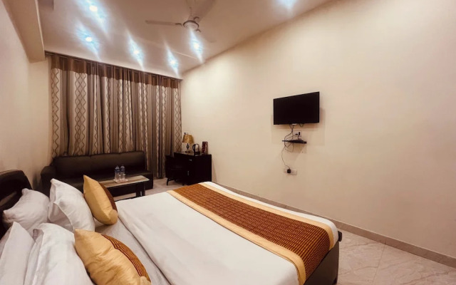 Hotel Lagoona and Banquet Hall