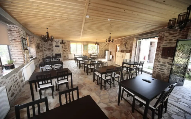 Rukim Otel