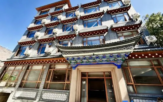 Batang Yangke Xingfu Inn — 2-star hotel in Batang