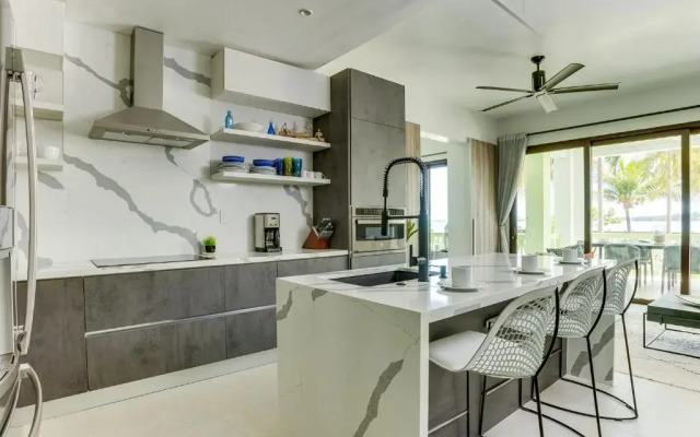 The Villas at Cocoplum