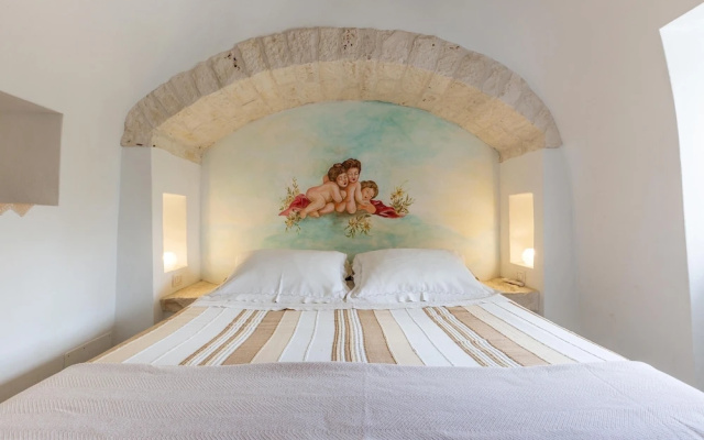 2402 Trullo Ventura by Perle di Puglia