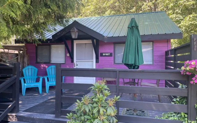 Cedar Grove Motel and Cabins
