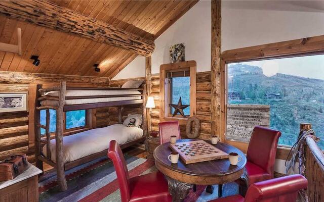 Mountain High Chalet