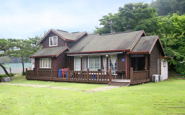 Chungju Wolak Dream Pension