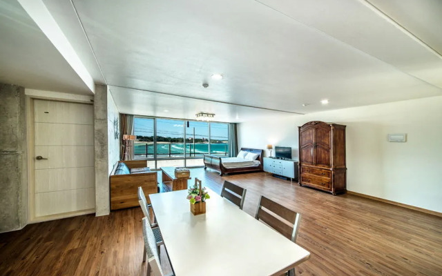 Jeju Iyagi Byeolbang Pension