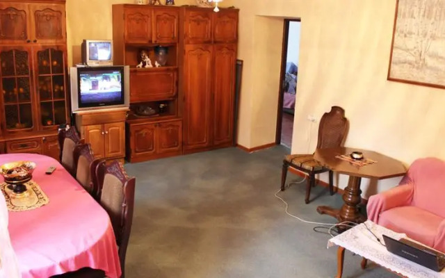 Family Garden Guest House