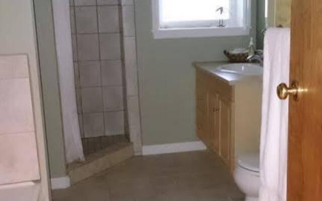 Meadowbrook Suite