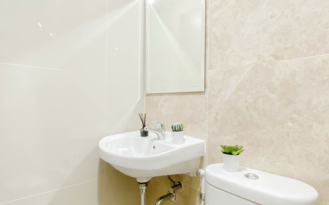 Studio Apartment At Transpark Cibubur Near Mall