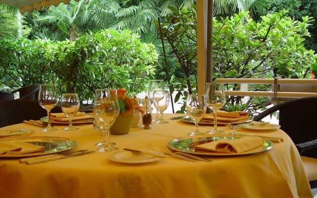 Maraini Resort