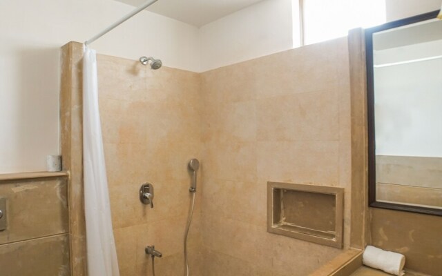 R41- A Boutique Hotel