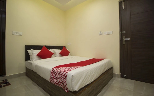Silver Crescent By OYO Rooms