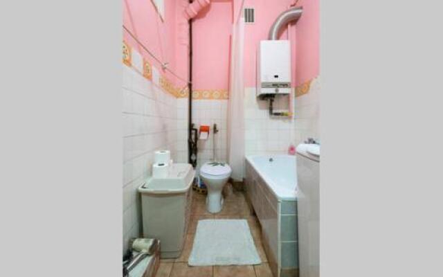 Feel The Old Socialist Style Apartment