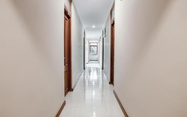 OYO 3819 Hotel Winotosastro