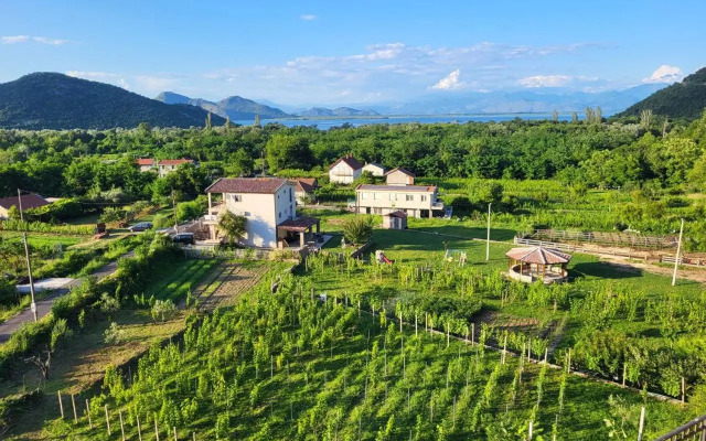Rustic House Leković