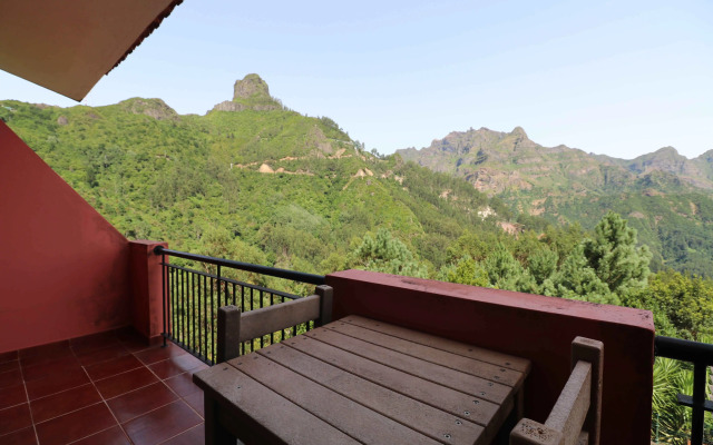 Valley View Hotel Encumeada