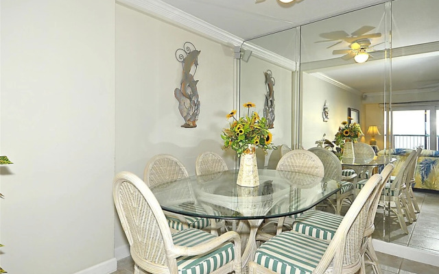 Henlopen Unit 511 by Long & Foster