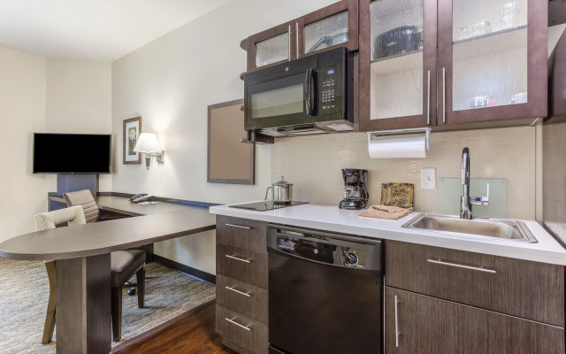 Candlewood Suites Davenport by IHG