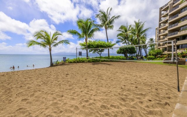 Sands of Kahana 354 by RedAwning