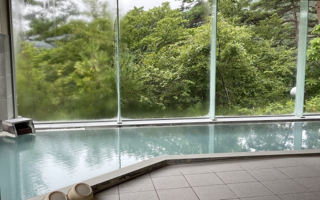 Takayu Onsen Kagetsu Highland Hotel