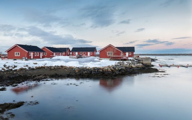 Lankanholmen Sea Cabins