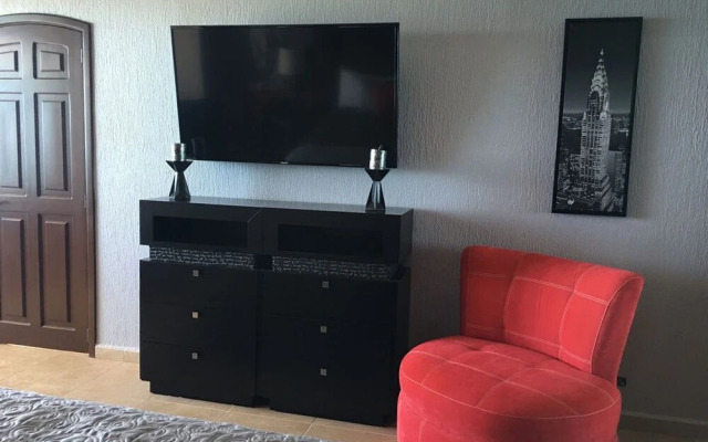 Sonoran Sky 2BR Penthouse 1508 by Casago