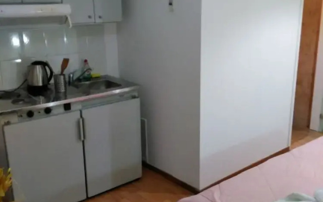 Smaragdi Rooms for Rent