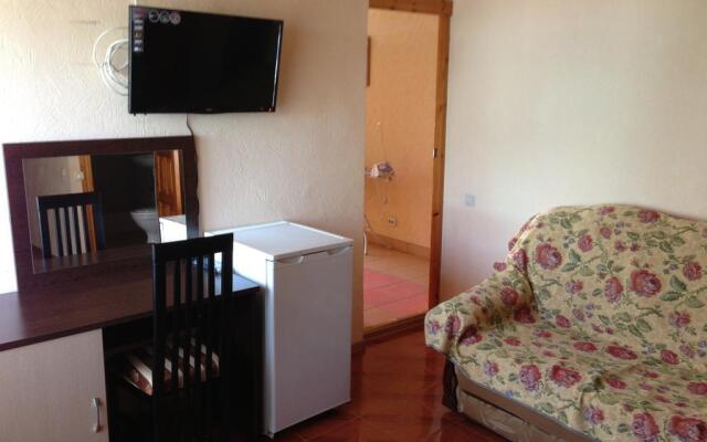 Na Medovoy Guest House
