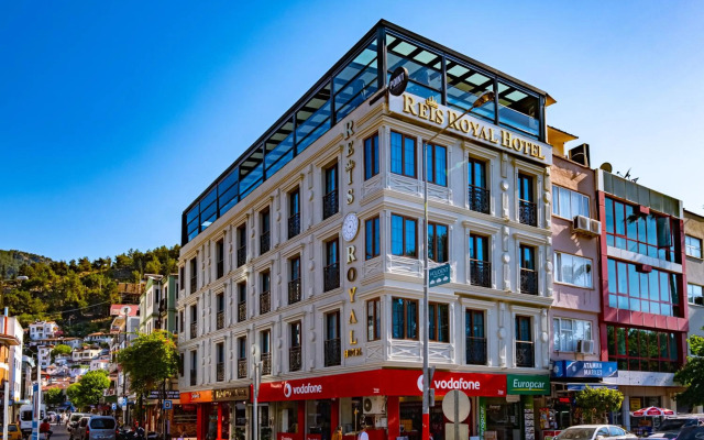 Reis Royal Hotel