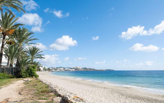 Charming Apartment in Ibiza-stad Near Seabeach