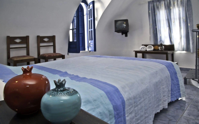 Roula Villa