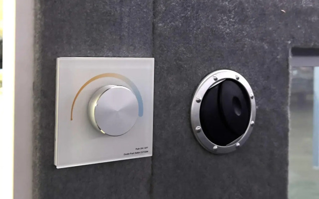 RecoRoom Capsule Hotel (RecoRum) Kaliningrad