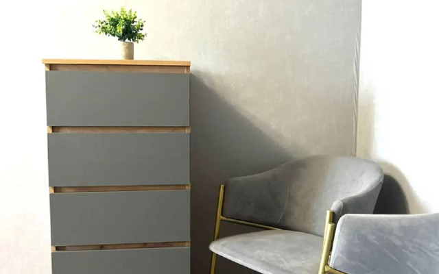 На Сутки на переулке Светлогорский