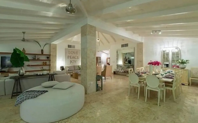 Villa Emily