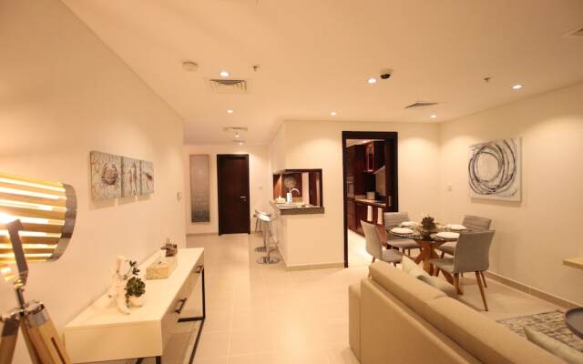 Faraway Homes - Marina Promenade