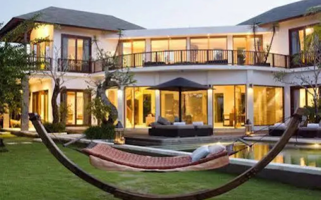 Villa Uma Nina by Nakula