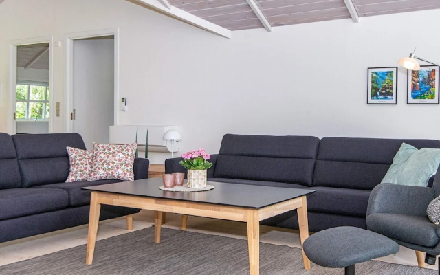 6 Person Holiday Home in Hojslev-by Traum