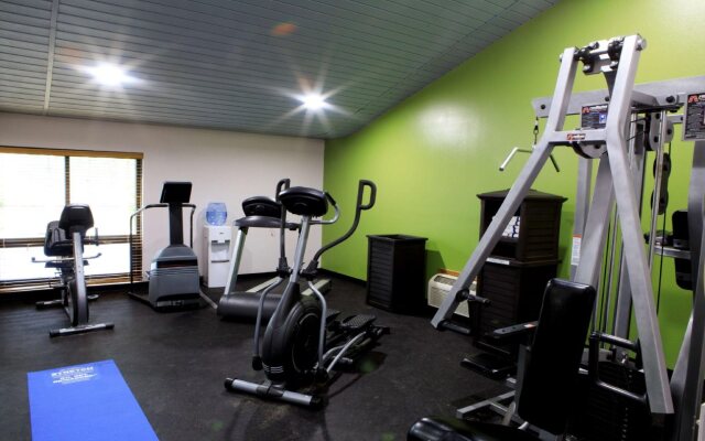 Best Western Shelbyville Inn and Suites Celebration Inn