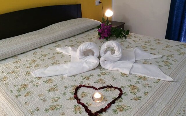 Family Apartment Overlooking Lake Como