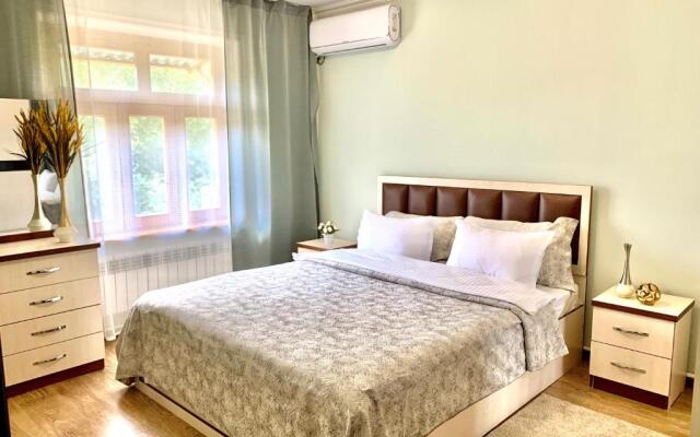 Samarkand Apartment