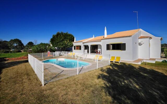 Villa in Silves, Algarve, Portugal 102055